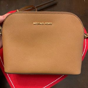 Michael Kors Leather dome crossbody